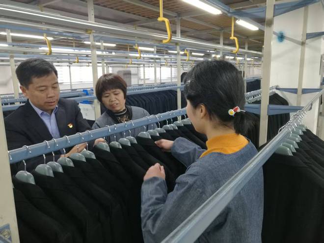 上海永太服装董事长李长虹 专注实业二十年，匠心铸就全球优秀服装工厂